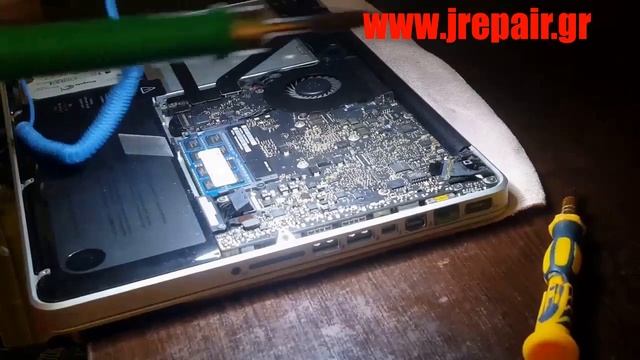 Macbook Pro 13 A1278 not charging fix repair смотреть онлайн