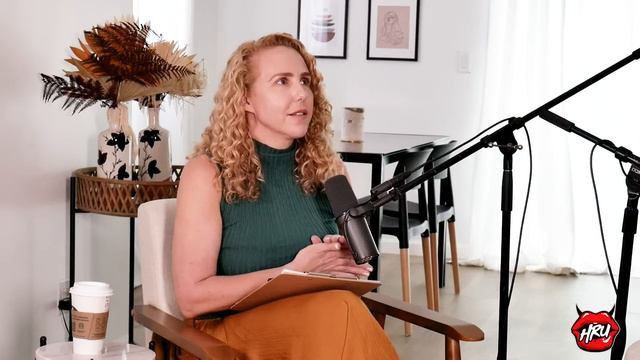 How Alexis Tae Preps for An*l смотреть онлайн