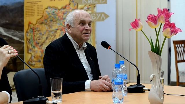Колокол (Музейные байки) смотреть онлайн