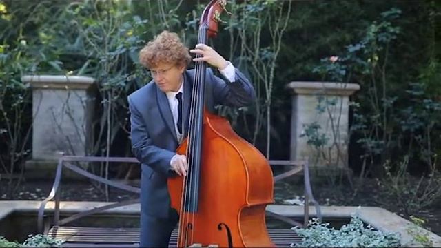Rynier Prins - Double Bass in the Garden смотреть онлайн