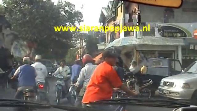 Mus Mulyadi - Urip mung sepisan смотреть онлайн