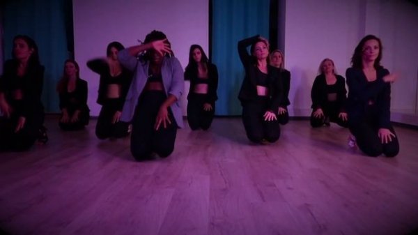 Keep it Down | Studio K x Fiona Dumez | Cours de heels dance à Nice