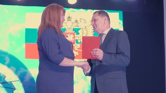 Авиазавод ролик, выпускной колледжа 2019 смотреть онлайн