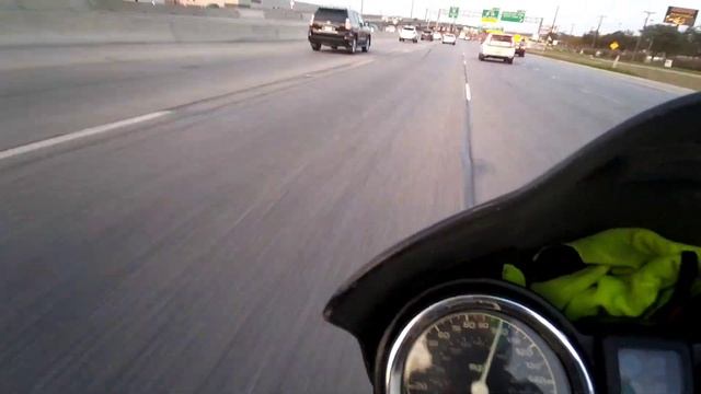 Honda 919 adrenaline served ? #fireblade #bikerlife #honda #foryou #viral #viralvideo #fyp #fast смотреть онлайн