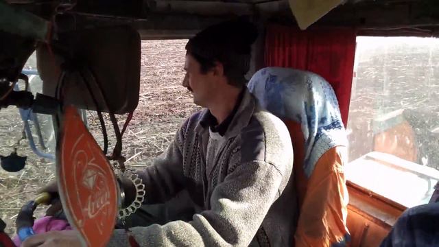 12 ноября,дискуем на Т-150К под подсолнух /Moldova смотреть онлайн