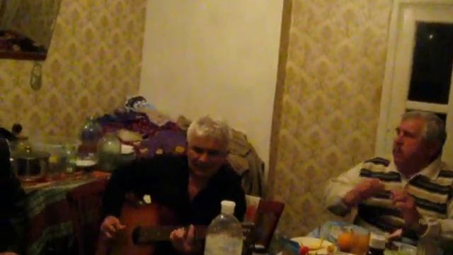 Порвалась струна во время песни. смотреть онлайн