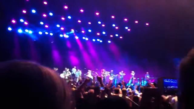 Ленинград — Любит наш народ смотреть онлайн