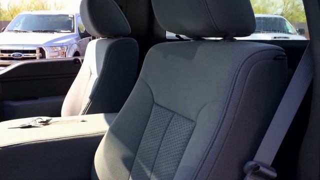 2014 Ford F-150 XL Regular Cab RWD Walkaround смотреть онлайн