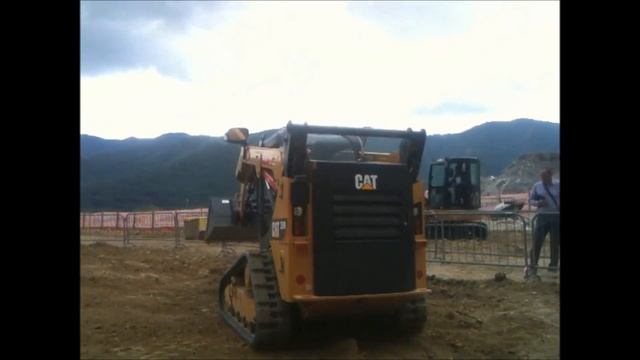 CAT 259D  -  Open House CGT (Mercato San Severino)