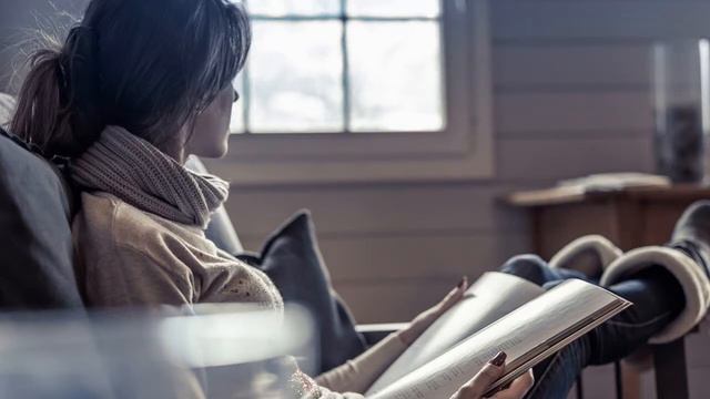 Что делать, когда девушке скучно дома одной? смотреть онлайн