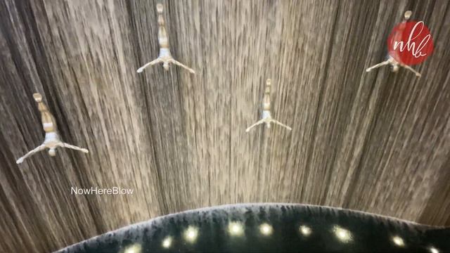 Dubai Mall Waterfall | Statues of Pearl Divers | The Man-made Cascade смотреть онлайн