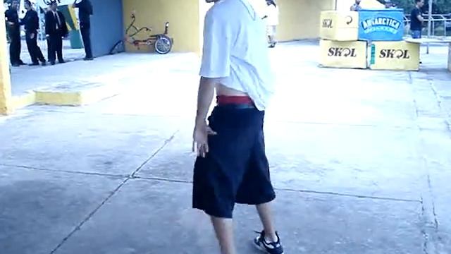 LUAN Floor Riders смотреть онлайн