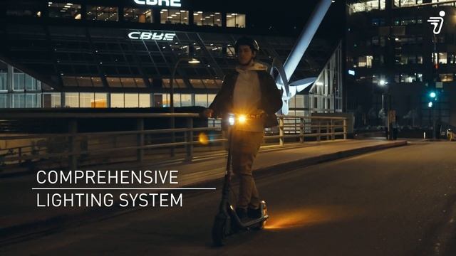 Segway P65 Kickscooter: The City Cruiser (15 secs) смотреть онлайн