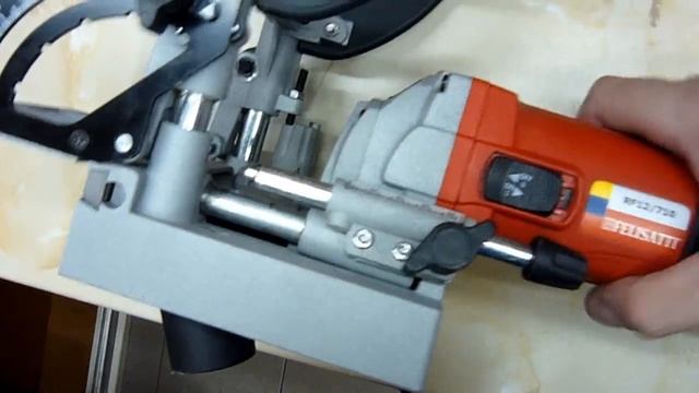 Присадочный фрезер на шкантах Felisatti RF 12/710 смотреть онлайн