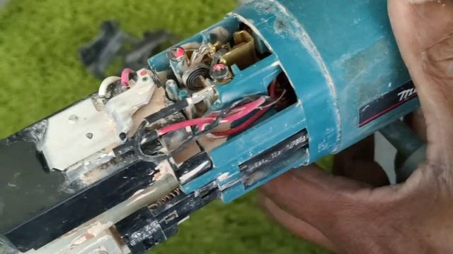 MAKITA SG1250 WALL CHASER 110v wall chaser concrete saw Carbon Brushes смотреть онлайн