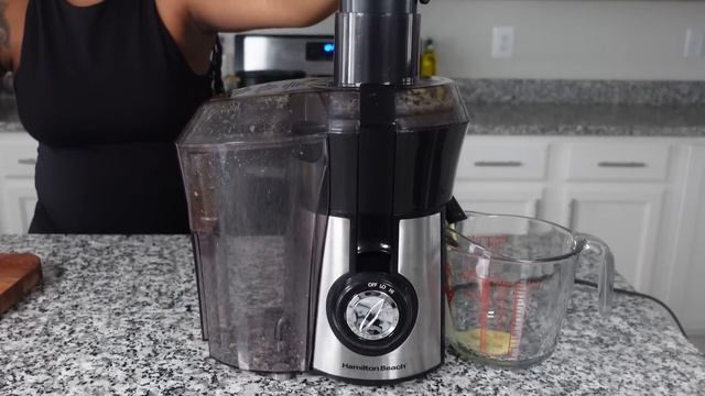PINEAPPLE DETOX & WEIGHT LOSS JUICE RECIPE + BENEFITS | I LOST 30 LBS IN 3 WEEKS!! смотреть онлайн