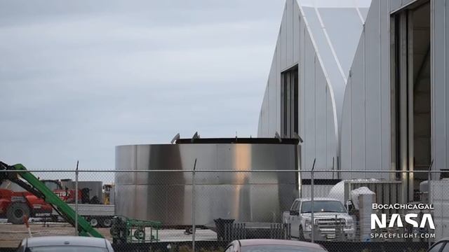 SpaceX Boca Chica - Starship SN1 Night Ops to Downcomer Checks смотреть онлайн