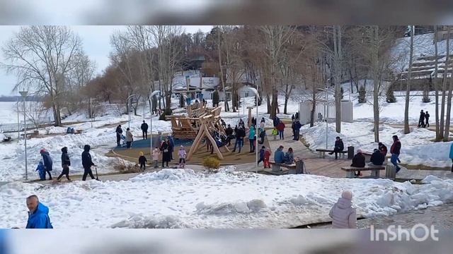 Нижнекамск. Ледоход. 9 апреля 2022г. смотреть онлайн