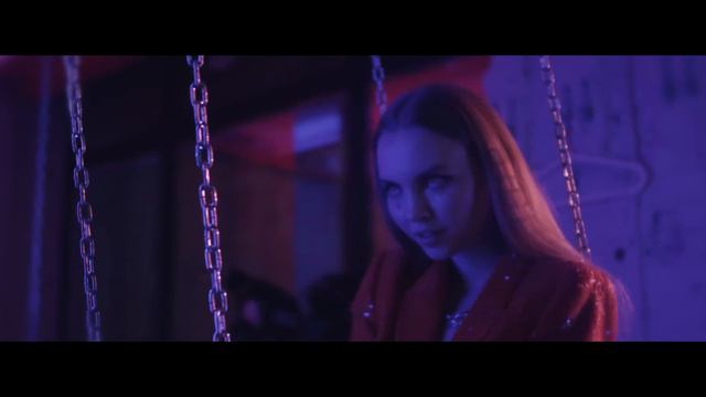 Pezet - Magenta (prod. Auer) смотреть онлайн