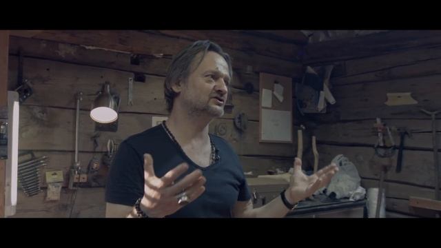 "Безыскусность". Разговор куратора Сергея Хачатурова и скульптора Михаила Балана смотреть онлайн