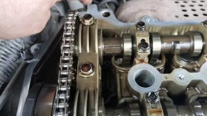 замена прокладки  клапанной крышки Джили Эмгранд ес7