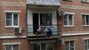 Сделать балкон за один день.