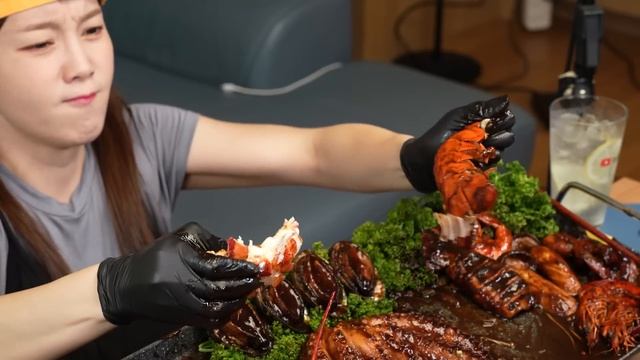 해산물 FLEX ? 문어 랍스터 오징어 팽이버섯 해물찜 Octopus Lobster Enoki Mushrooms Seafood Boil Mukbang ASMR Ssoyoung смотреть онлайн