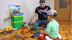 Паровозик Томас на новой железной дороге! Трофимка и папа собирают и играю ! #томас #паровозик #игр