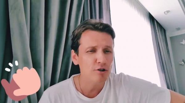 После этой песни Мясникова выгнали из Уральских пельменей из за жалобы с Госдумы.