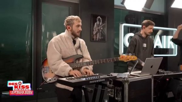 MISHA MILLER & SASHA LOPEZ - Mahala