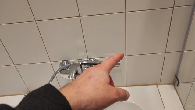 Прочистка трубы с холодной водой в стене. смотреть онлайн