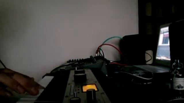 Microkorg XL married Roland MC-303.... OMG!!! смотреть онлайн