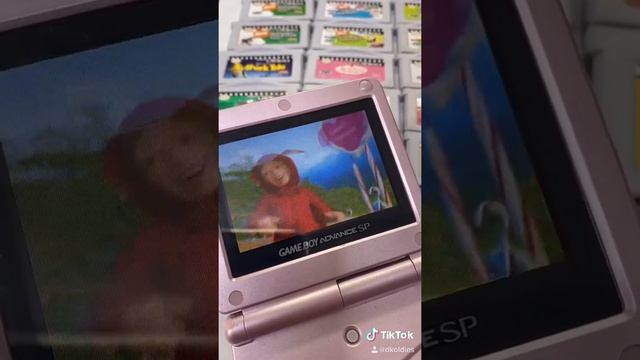 Watch movies on your Game Boy? смотреть онлайн