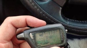 Брелок Пандора не включается