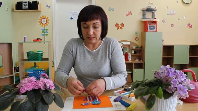 Цветы из пластилина. Фиалки. Барашова Т. В. 01.06.mp4 смотреть онлайн