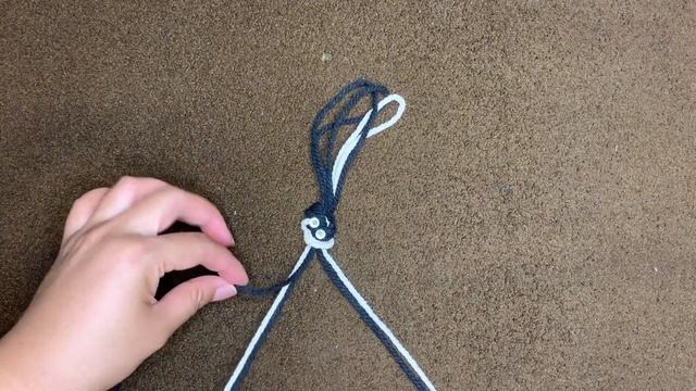 DIY TUTORIAL | Bandana Macrame