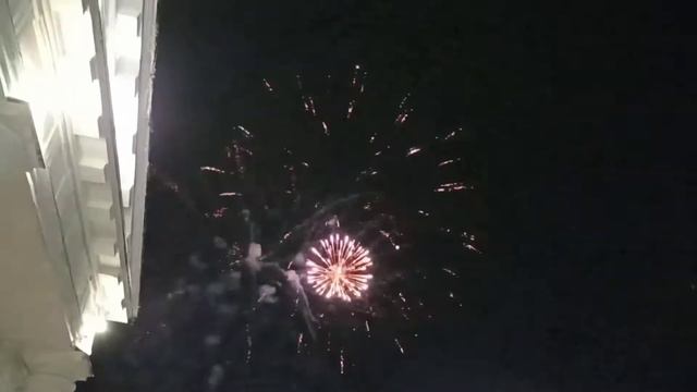 Кострома.Салют в честь города трудовой доблести. смотреть онлайн