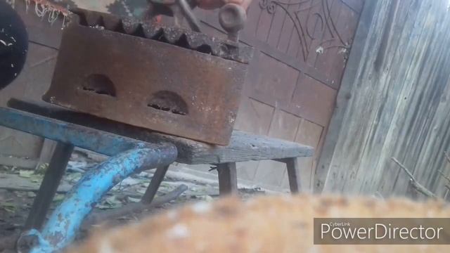 fier de călcat antic cu mierea din bătrâni HD 720p смотреть онлайн