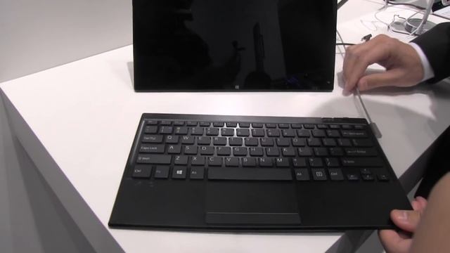 Sony VAIO Tap 11 Windows 8 Tablet With Magnetic Keyboard Hands On