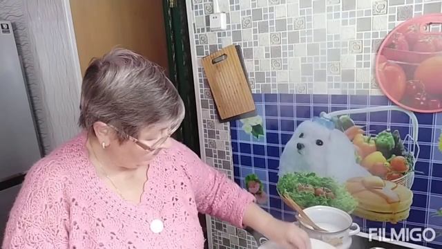 СЕГОДНЯ НА КУХНЕ С ВКУСНЯШКАМИ/// ТЕЛЕФОН СОВСЕМ УМИРАЕТ/// смотреть онлайн