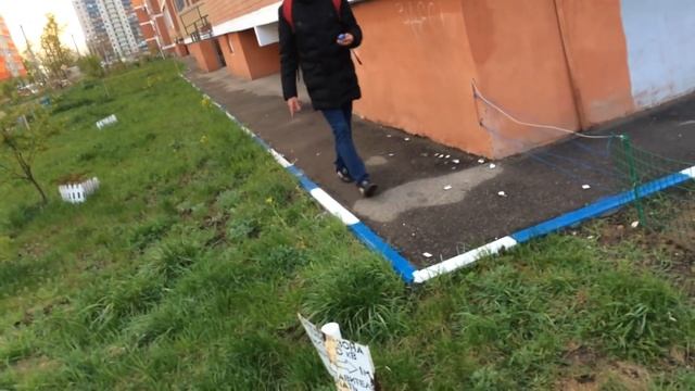 Забираем упавшую модель... смотреть онлайн