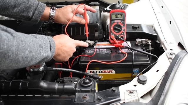 Car Battery Drains Overnight Or After Days Of No Use! PARASITIC DRAIN смотреть онлайн