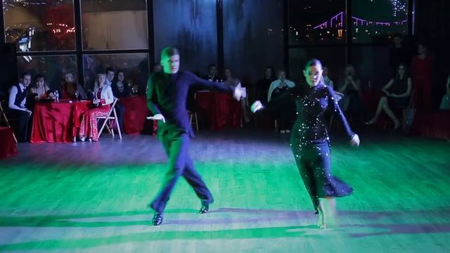 New Year Party/Самба. Юлия Журавель - Олег Васин смотреть онлайн