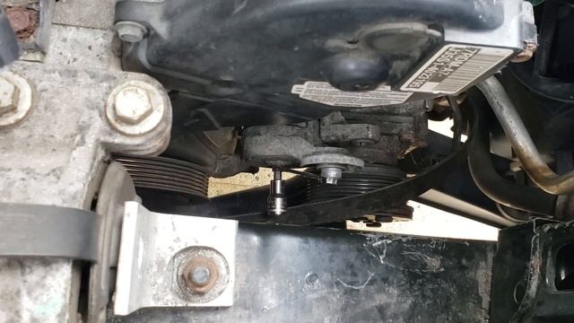 2007 Saturn Vue 3.5 Belt Tensioner change tip смотреть онлайн
