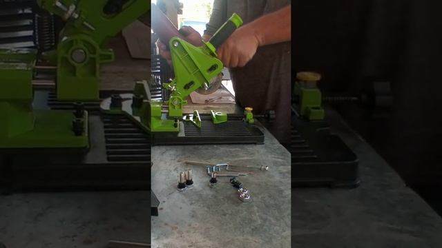 Angle Grinder Stand (Amazon) смотреть онлайн