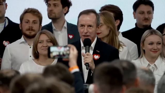 Donald Tusk -Wieczór wyborczy – transmisja na żywo смотреть онлайн