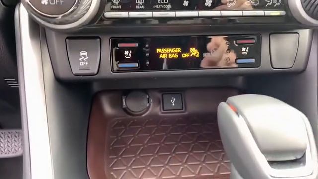 2020 Toyota RAV4 South Bend, Mishawaka, Elkhart, Warsaw, Granger, IN 121262 смотреть онлайн