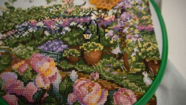 Итоги сентября/ Мережка К-78 House in roses/ Вышивка крестом смотреть онлайн
