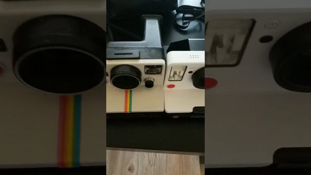 Polaroid One Step vs One Step 2 - Visual Comparison Between Classic And New Polaroid One Step смотреть онлайн