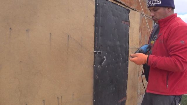 РЕШИЛ ВСЕ ПЕРЕКРАСИТЬ.